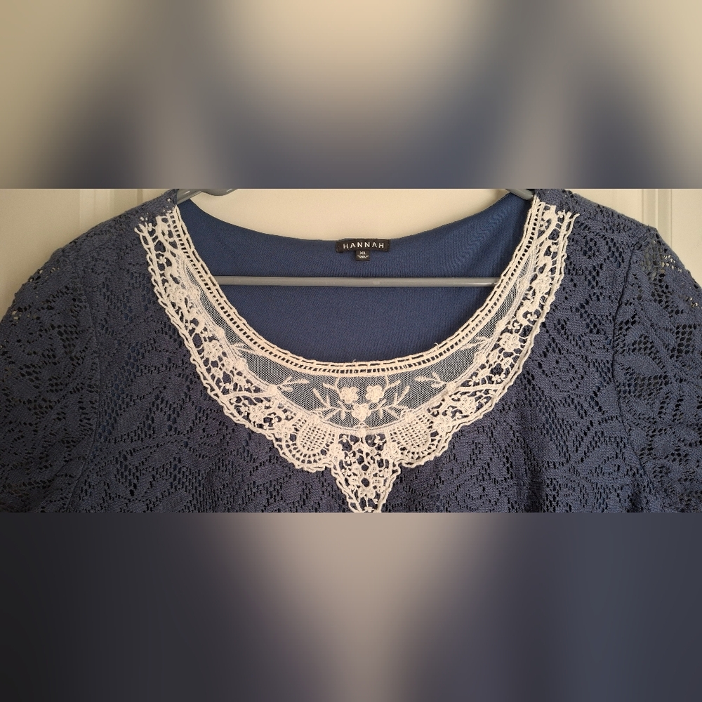 Hannah Women's Cottob Blue Lace Top Sz XL Coquette Clasic Romantic Basic - Picture 6 of 7